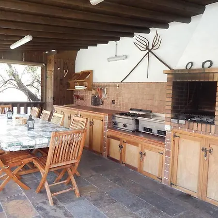 La Casona Del Almendro