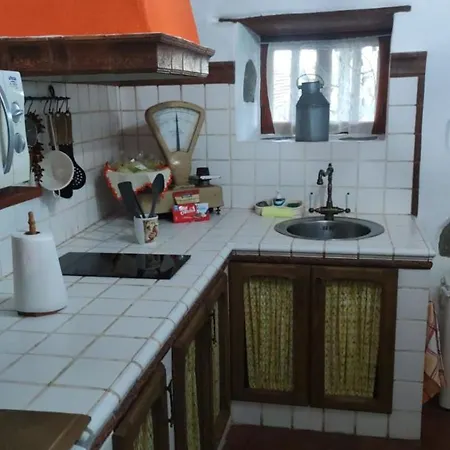 La Casona Del Almendro Holiday home *