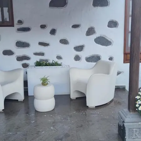 La Casona Del Almendro * San Bartolome de Tirajana (Gran Canaria)