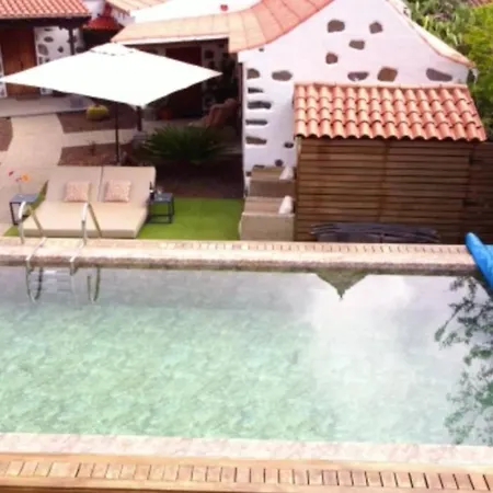 Prázdninový dům La Casona Del Almendro San Bartolomé