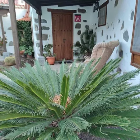 La Casona Del Almendro